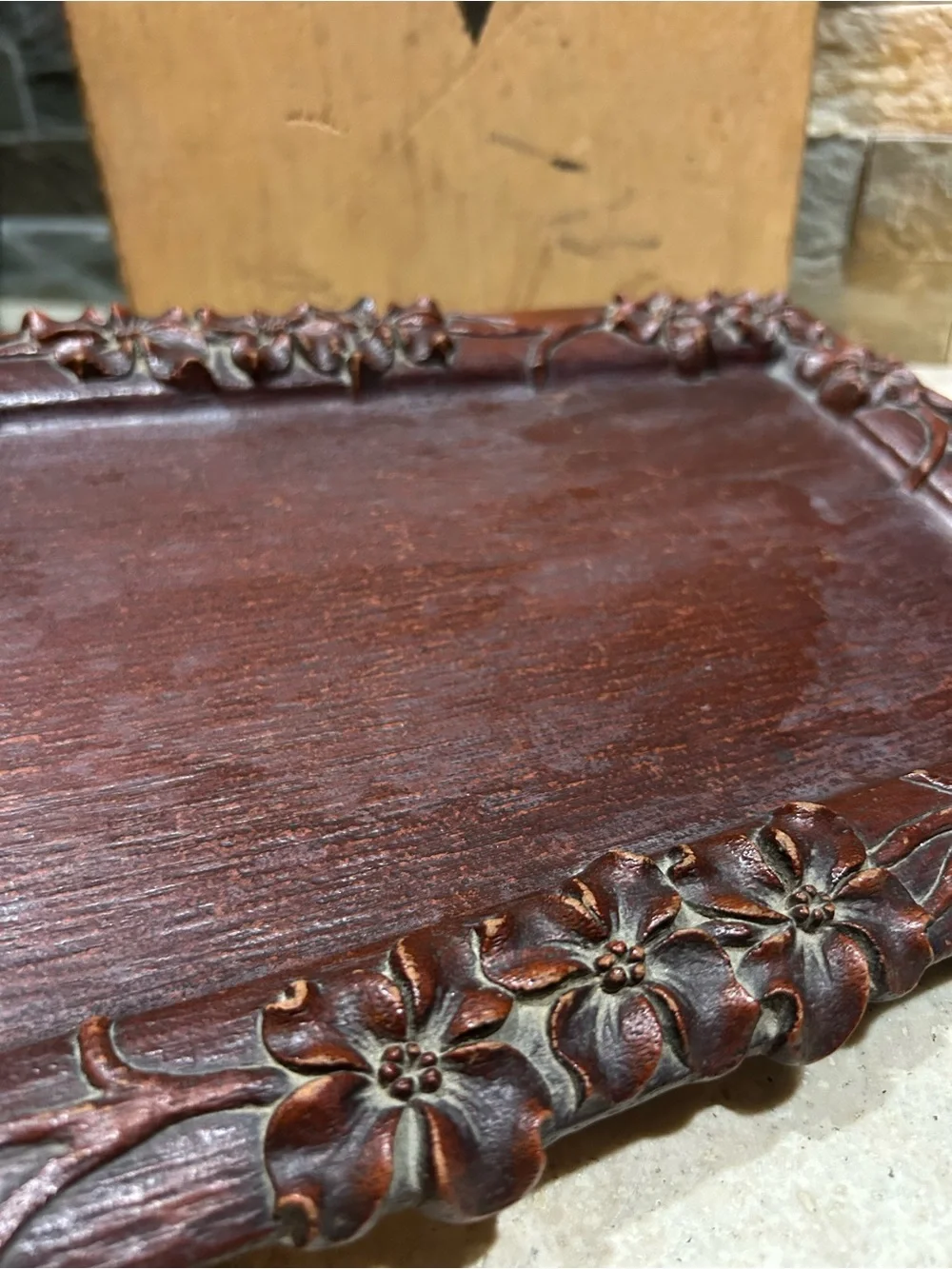 Vintage Syroco wooden tray w/intricate floral carvings and handles